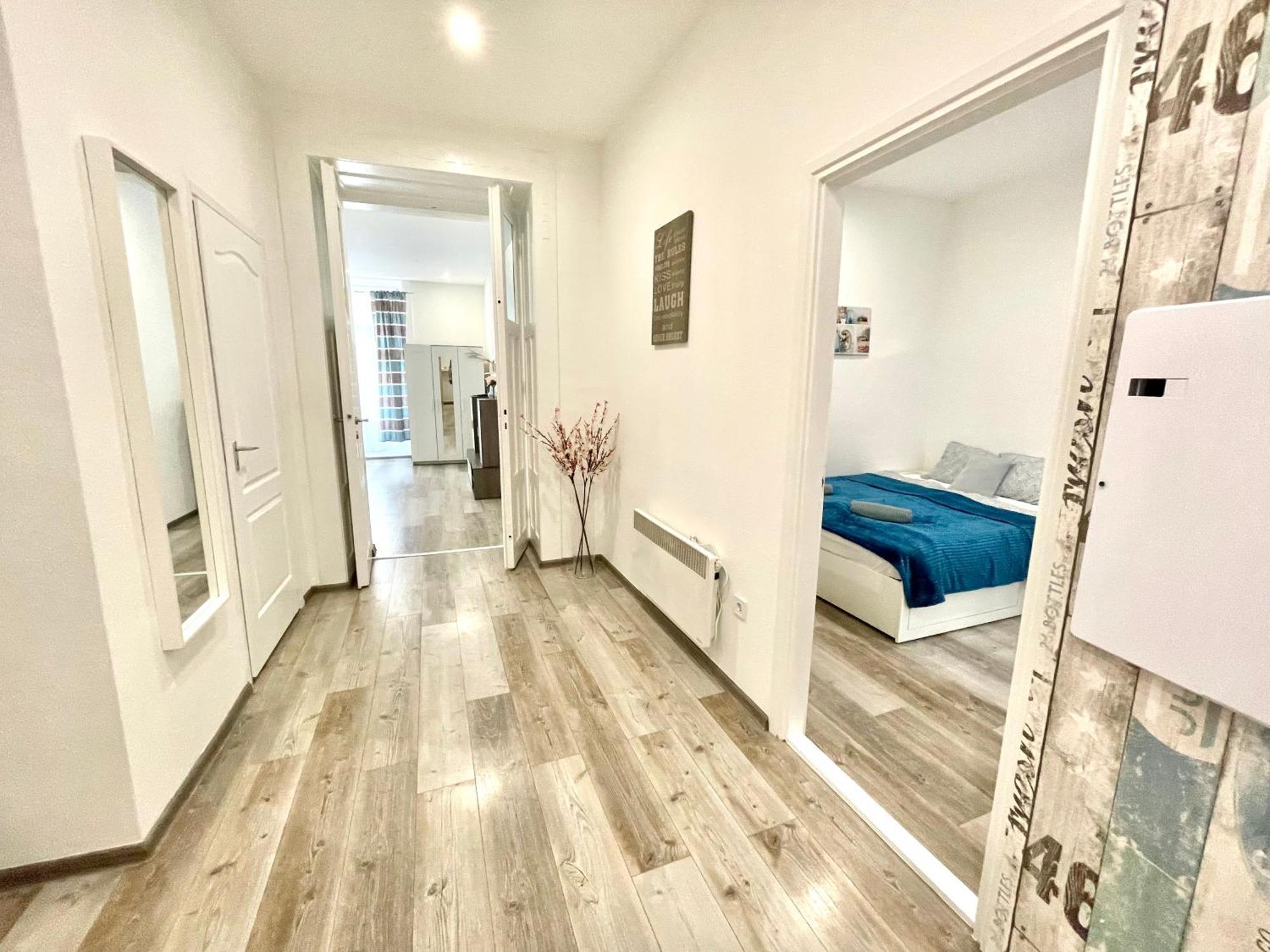 Relax Home With 2 Bedroom, 2 Bathroom For 6 People In The City Centre Free Coffee Будапеща Екстериор снимка