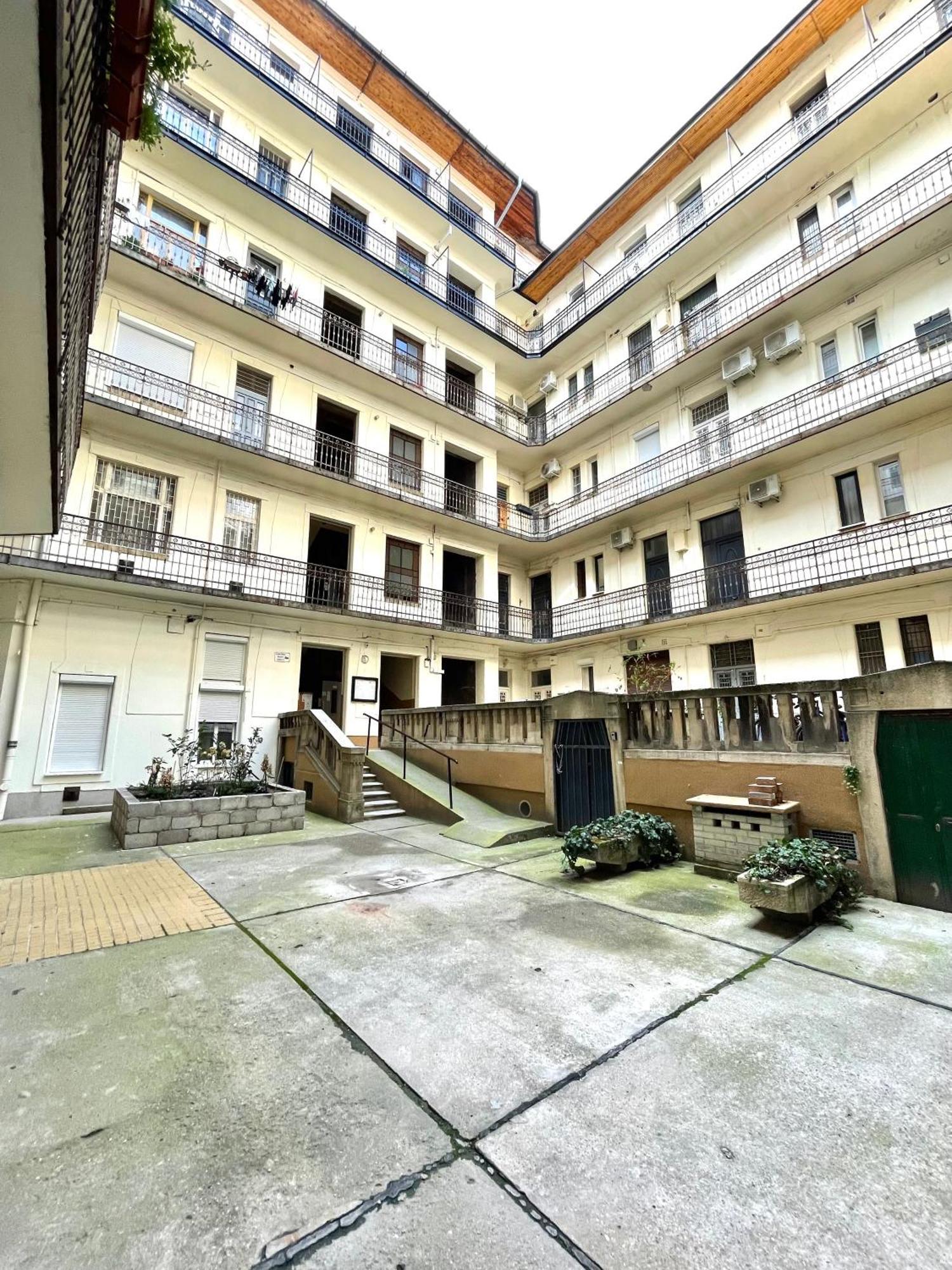 Relax Home With 2 Bedroom, 2 Bathroom For 6 People In The City Centre Free Coffee Будапеща Екстериор снимка