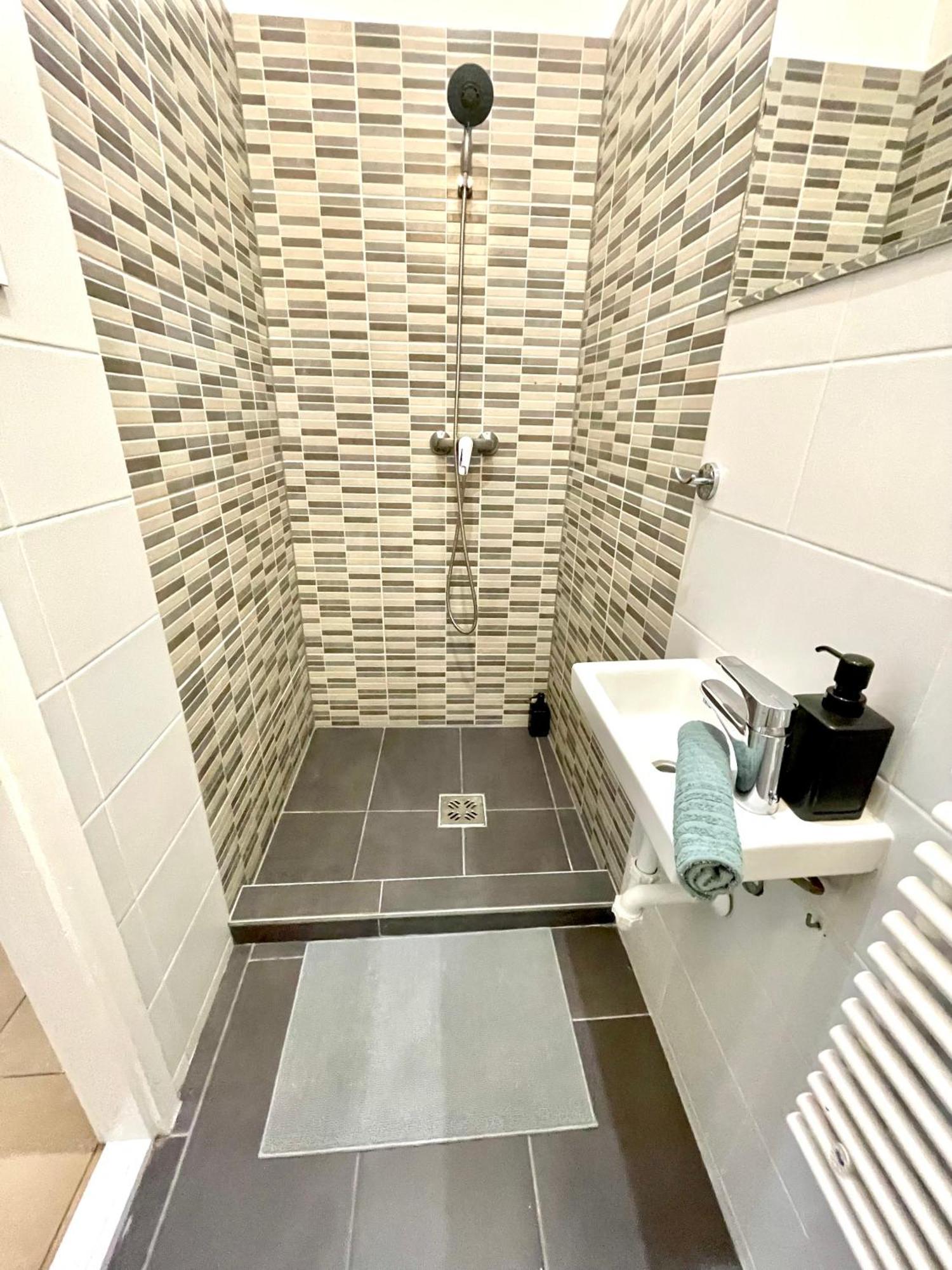 Relax Home With 2 Bedroom, 2 Bathroom For 6 People In The City Centre Free Coffee Будапеща Екстериор снимка